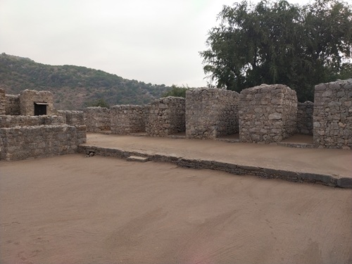 جولیان خانقاہ